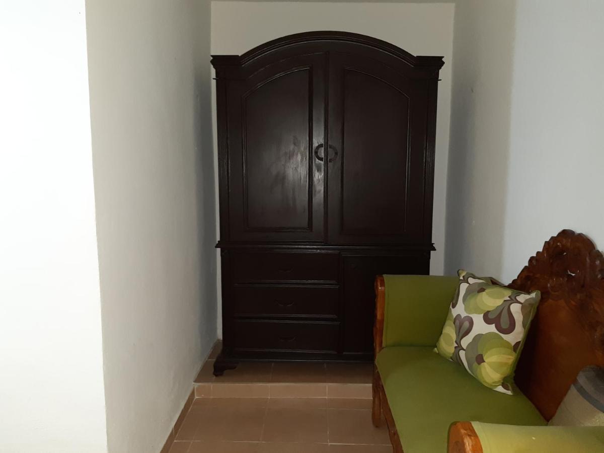 Hotel Palacio Canton Valladolid  Extérieur photo