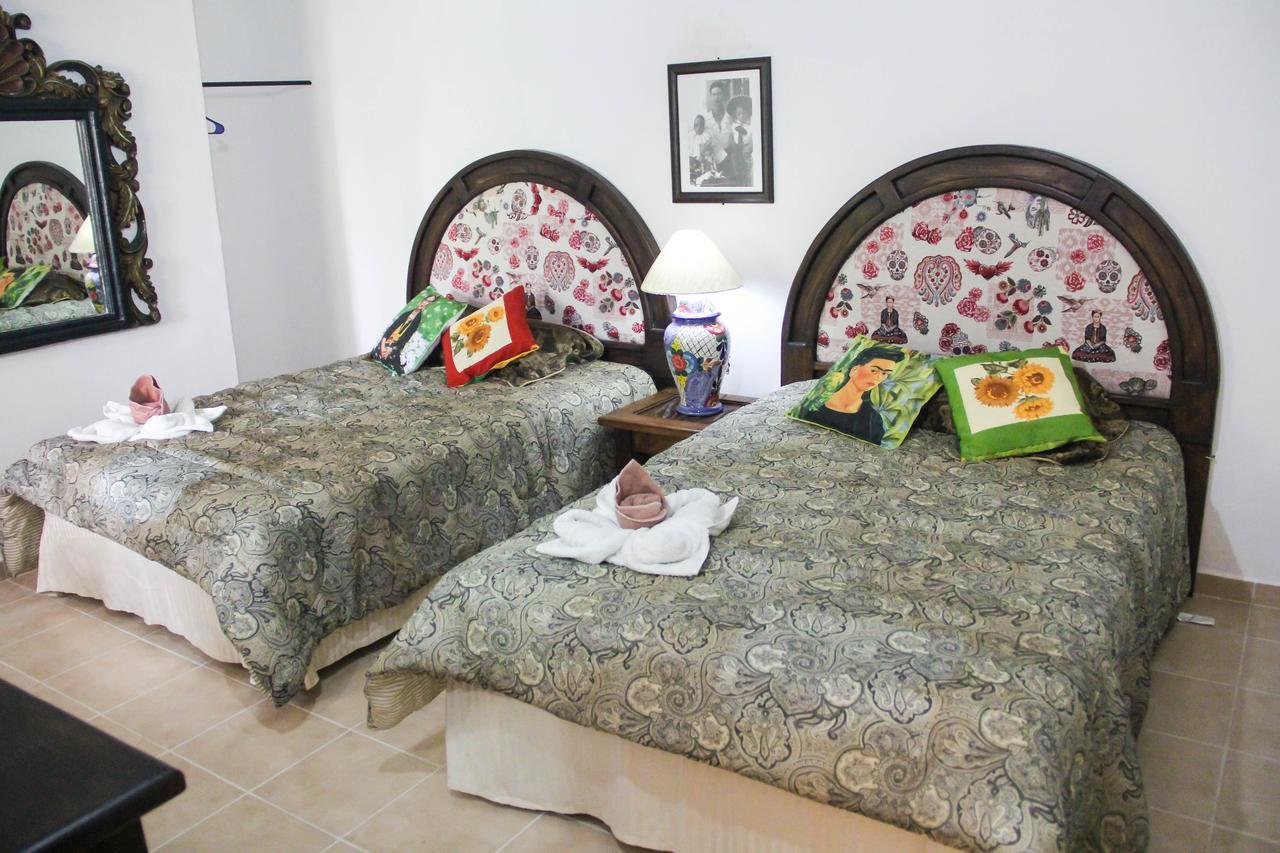 Hotel Palacio Canton Valladolid  Extérieur photo